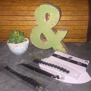 🌟🌟🌟NEW! 4 pk of black choker necklaces